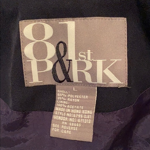 81st and Park vest - Picture 6 of 6